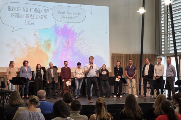 Berufsinformationstag am Ebelu