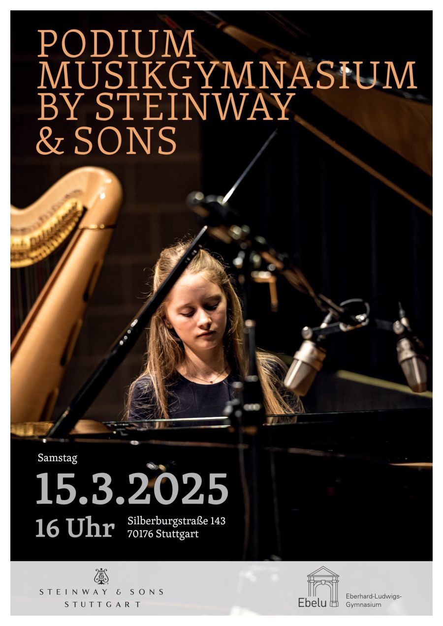 Podium des Musikgymnasiums by Steinway